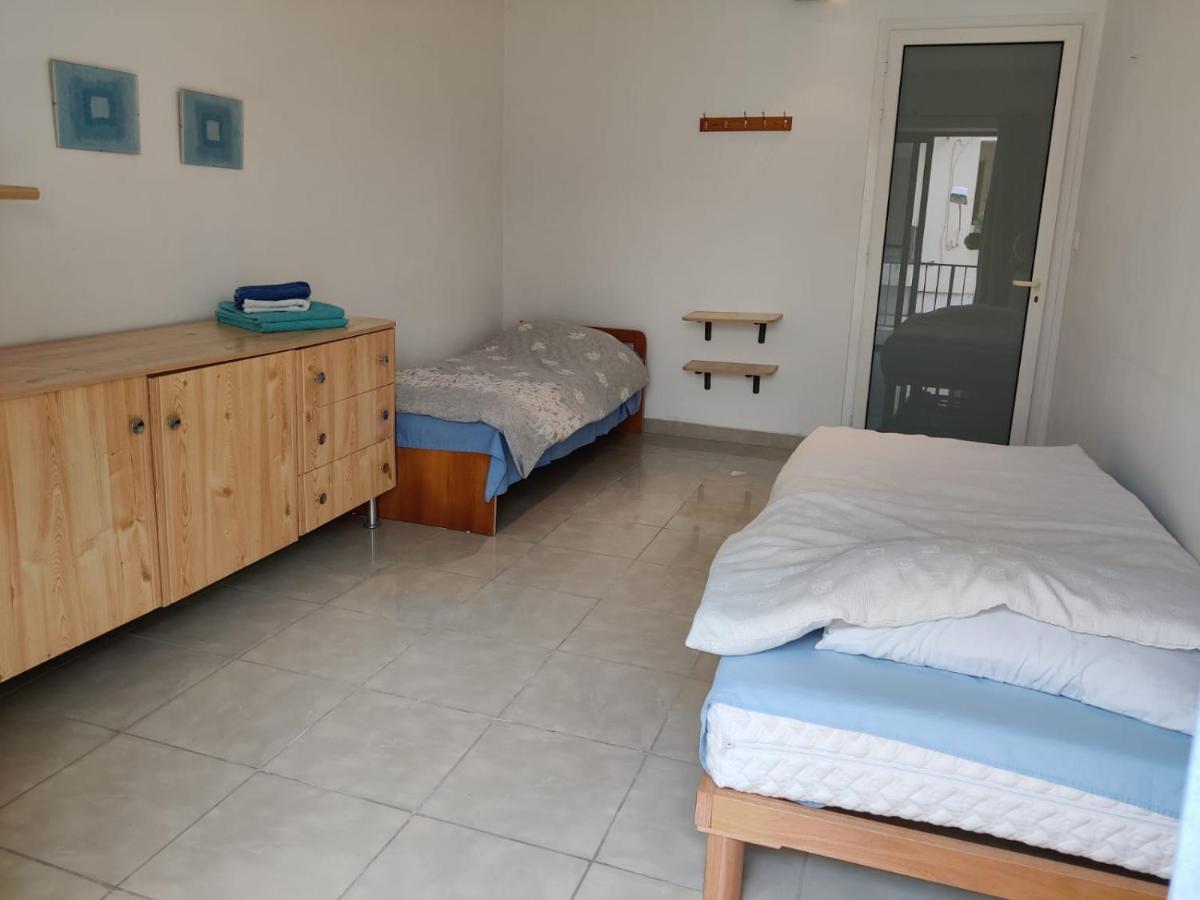 Spacious 3-Bedroom Apartment 30 Seconds From Sea มาร์ซาสคาลา ภายนอก รูปภาพ